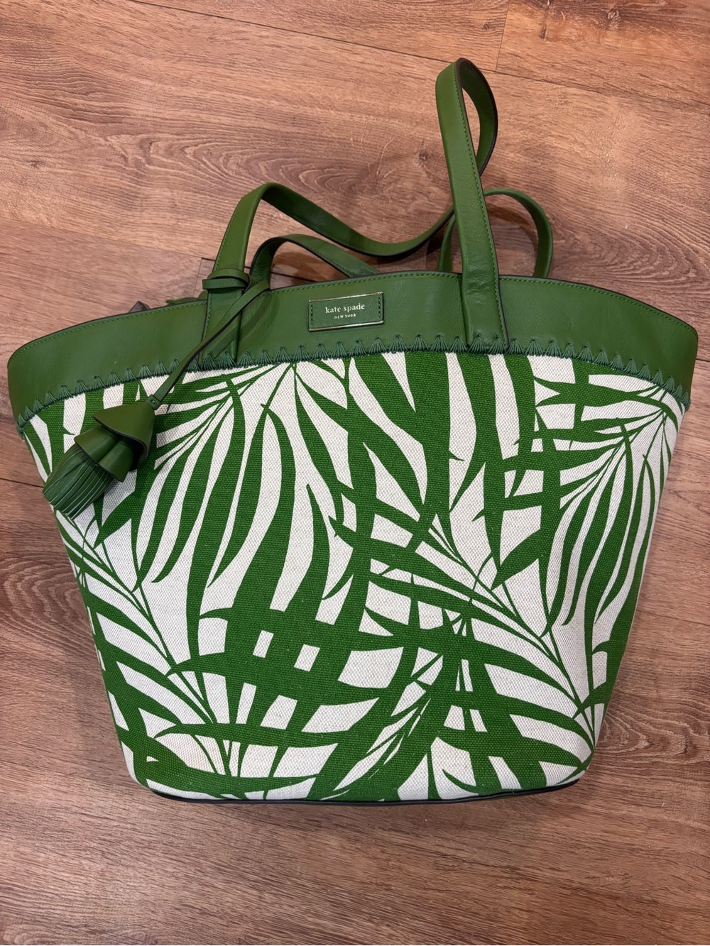 Kate Spade Green Leaf Pattern Tote
